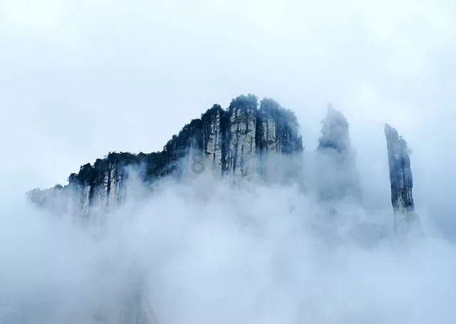 逃离荒凉之地